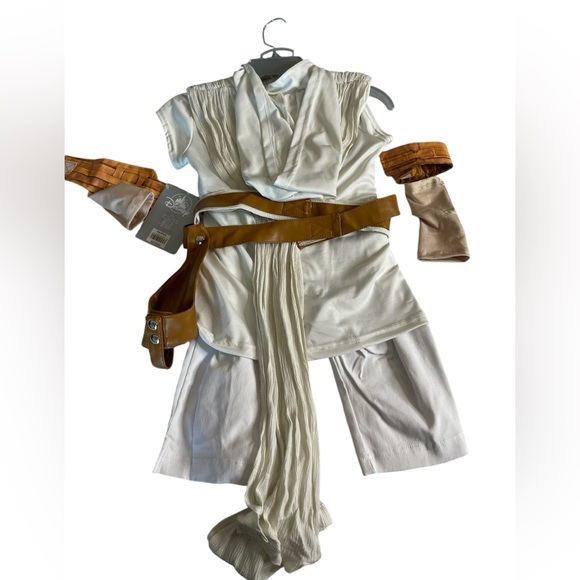 Authentic Disney Store Costume -Rey StarWars size 5/6 - Picture 9 of 16